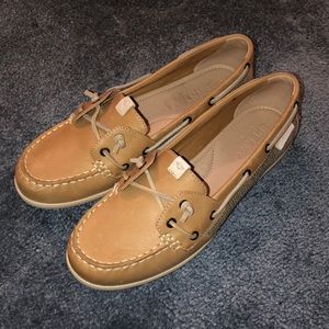 NWOT Sherry Shoes
